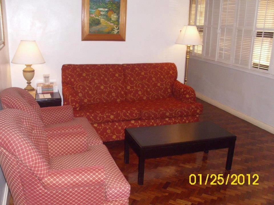 Lourdes Suites Макати Экстерьер фото
